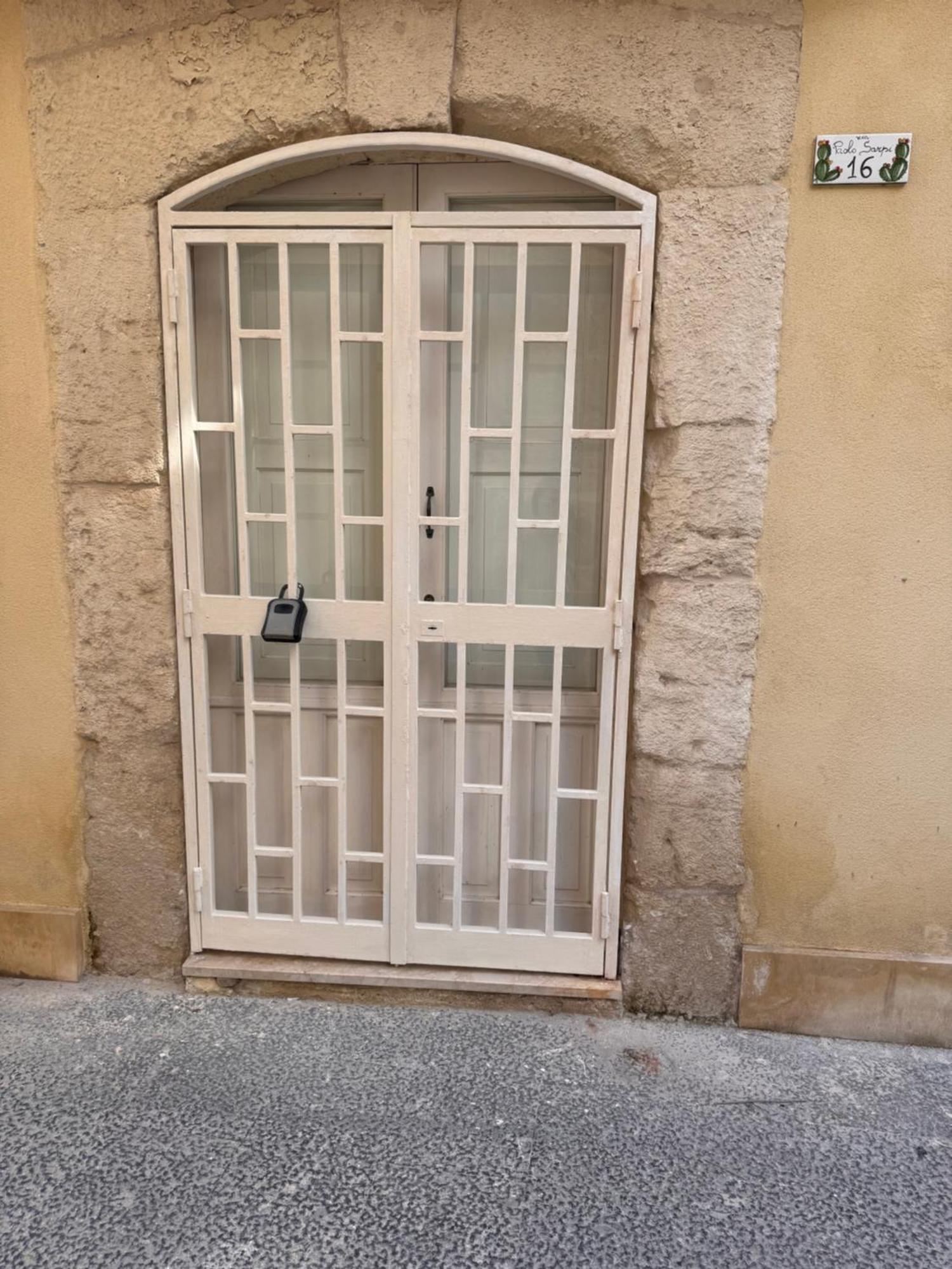 Ortigia Apartment Aretusa Syracuse Exterior foto